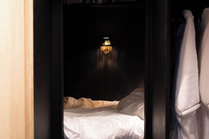Room 3 of 55