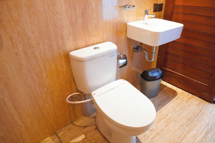 Room 17 of 21