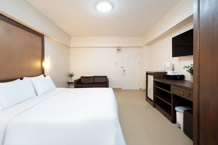 Room 30 of 67