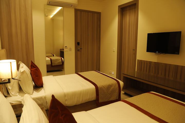 Room 60 of 94