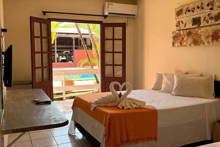 Room 9 of 33