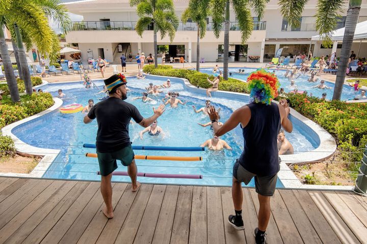 Hotel Pool