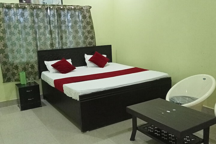 Room 15 of 44