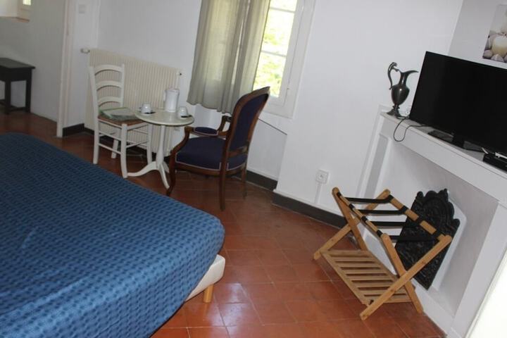 Room 12 of 39