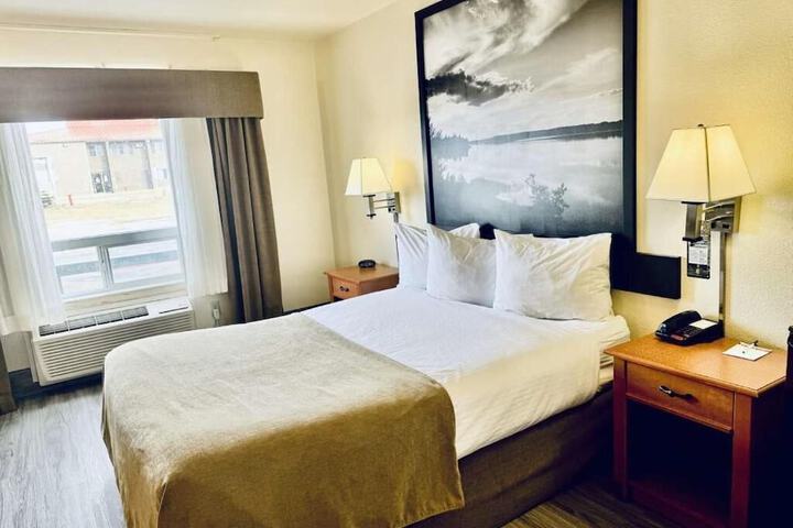 Room 9 of 14