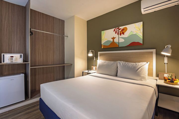 Room 15 of 43