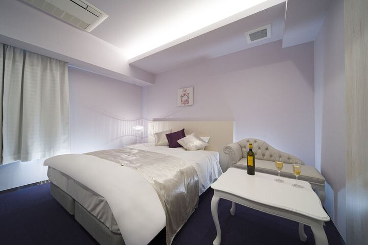Room 12 of 71