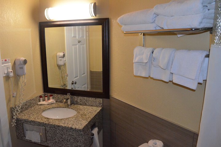 Bathroom amenities