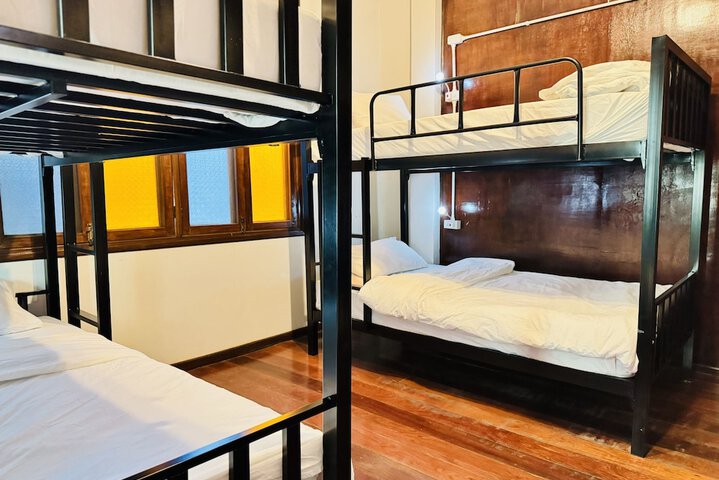 Room 22 of 95