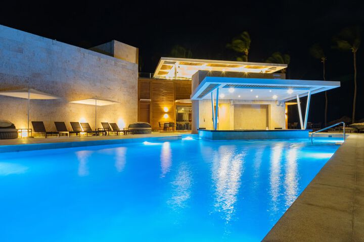 Pool 107 of 322