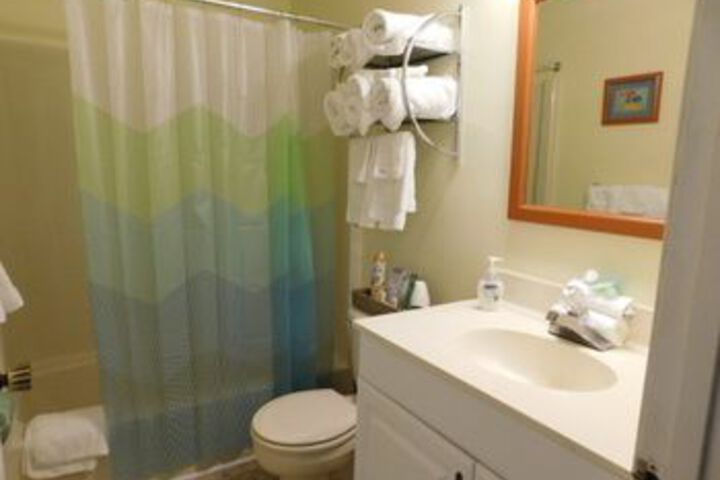 Room 2 of 21