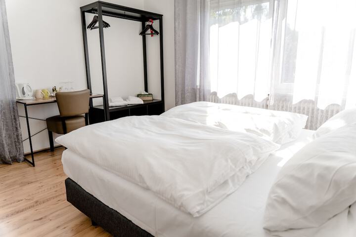 Room 15 of 45