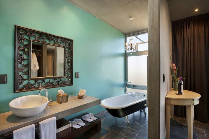 Bath Photo