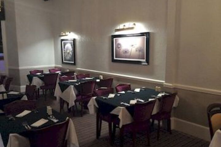 Dining 49 of 62