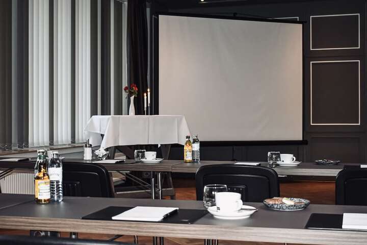Meeting 59 of 63