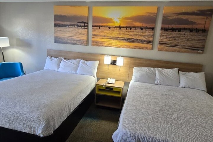 Room 11 of 26