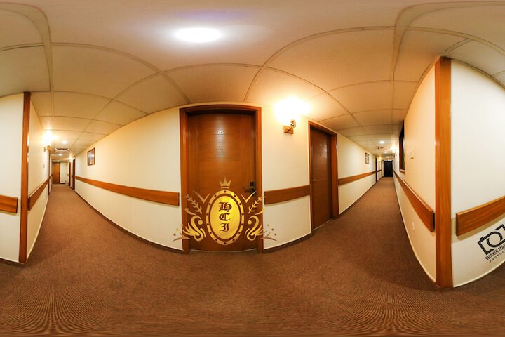 Ballroom/Hall 64 of 69