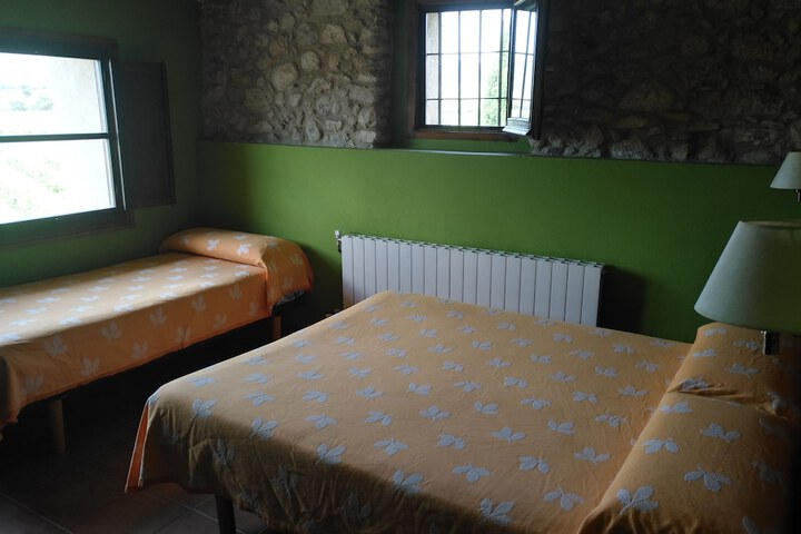 Room 8 of 13