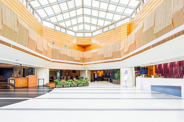 Guest Lobby