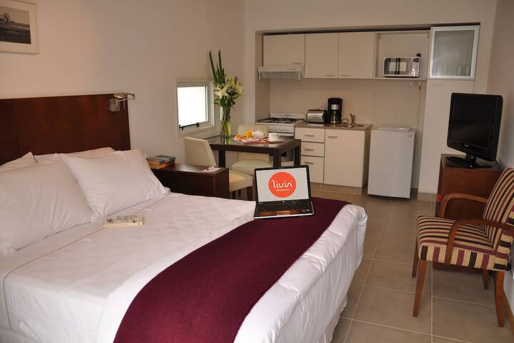 Room 7 of 25