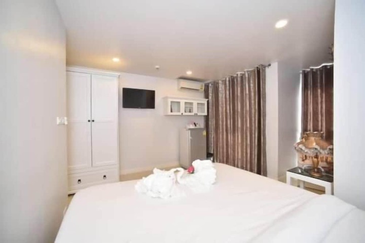 Room 17 of 55