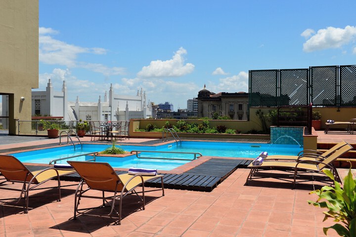Pool 74 of 276