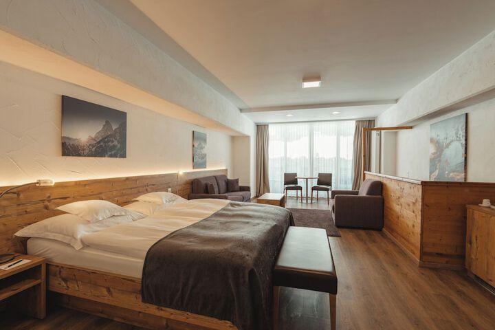 Room 6 of 36