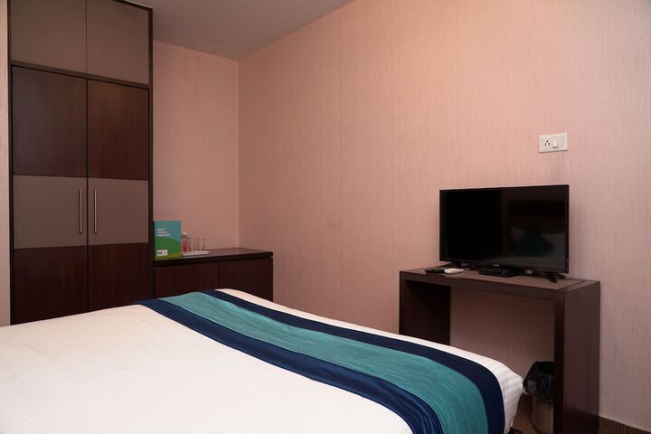 Room 55 of 57