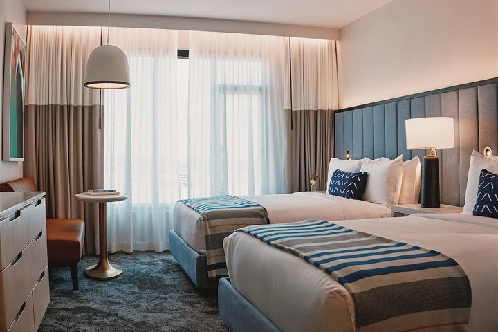 Room 22 of 62
