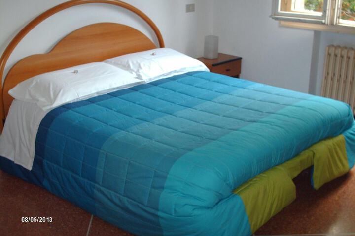 Room 16 of 39