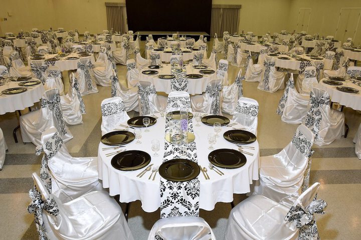 Ballroom/Hall 70 of 85