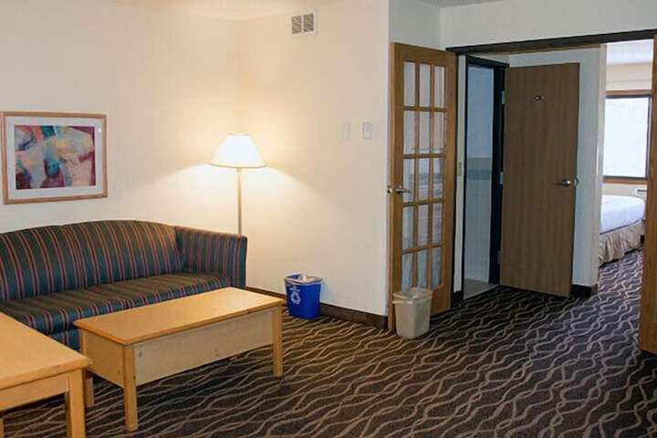 Room 15 of 23