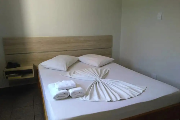 Room 3 of 13