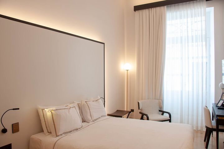 Room 40 of 119