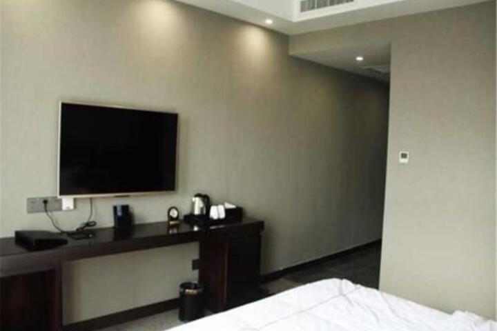 Cedar Wood Hotel Chengde
