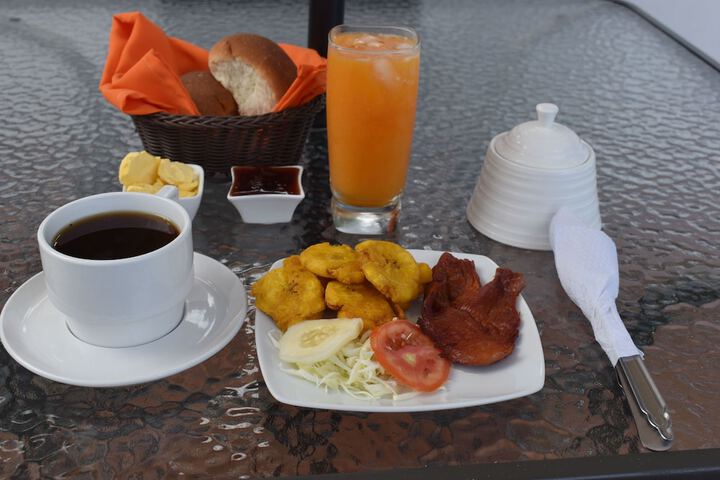 Breakfast/Coffee Service 38 of 44