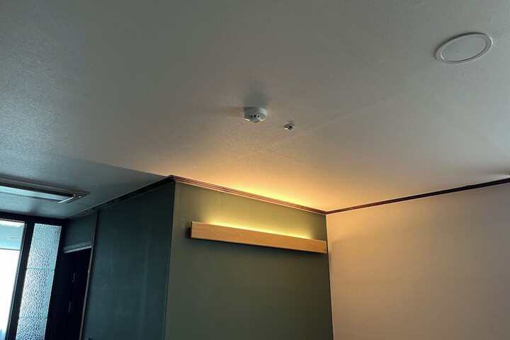 Room 14 of 21