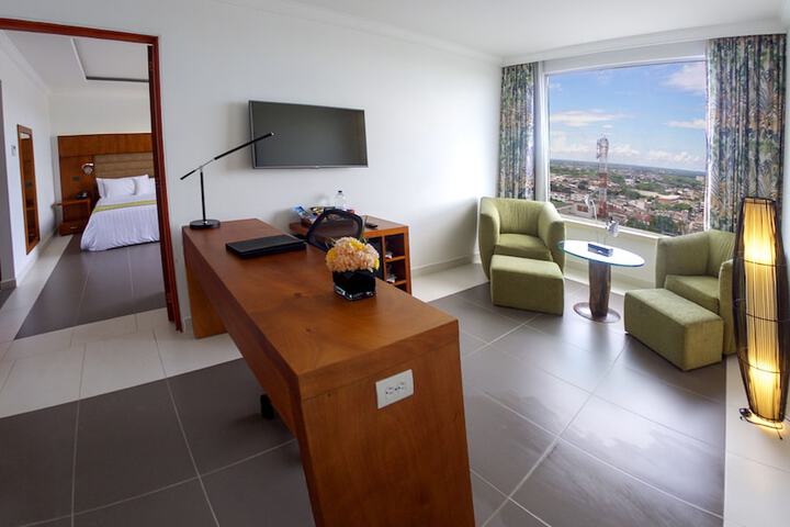 Room 16 of 48
