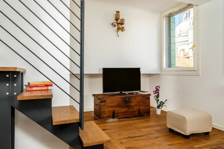 Exterior of Punta della Dogana Luxury Suites