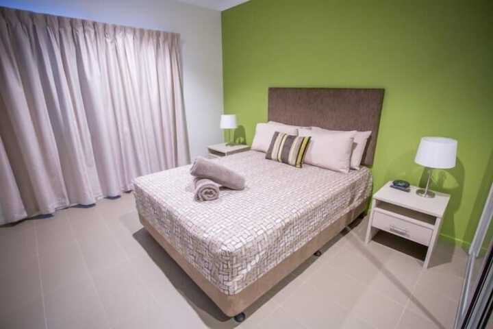 Room 4 of 44