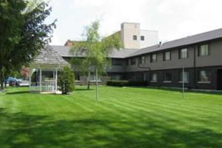 Property Grounds 19 of 19