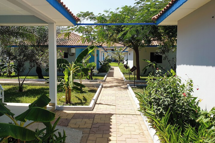 Hotel Exterior 109 of 111