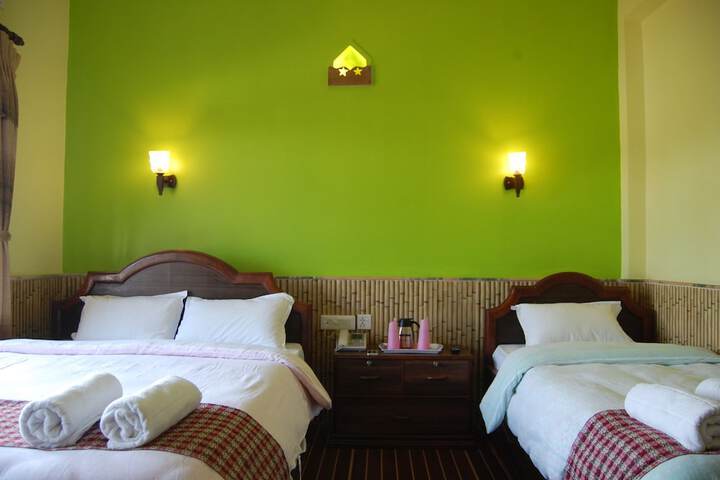 Room 3 of 41