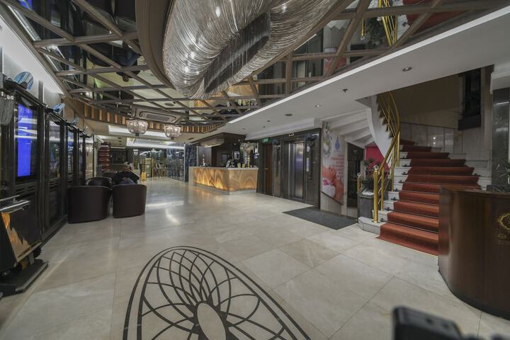 Hotel Interior 6 of 110