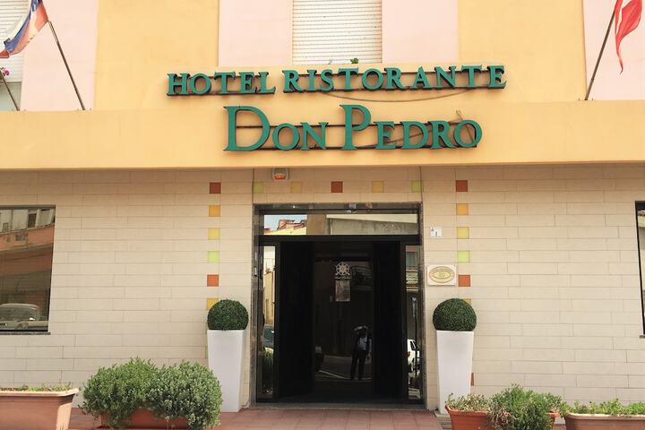 Hotel 52 of 74