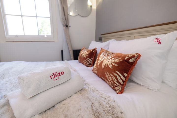 Room 45 of 124