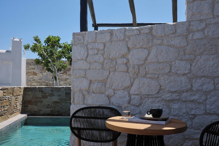 Terrace/Patio 39 of 98