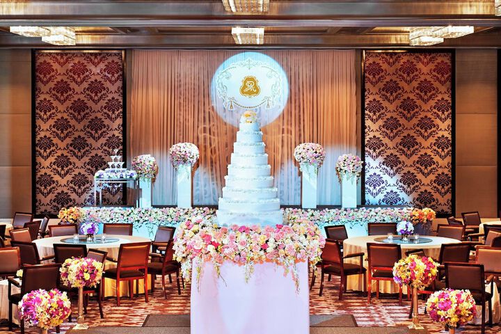 Ballroom/Hall 203 of 234