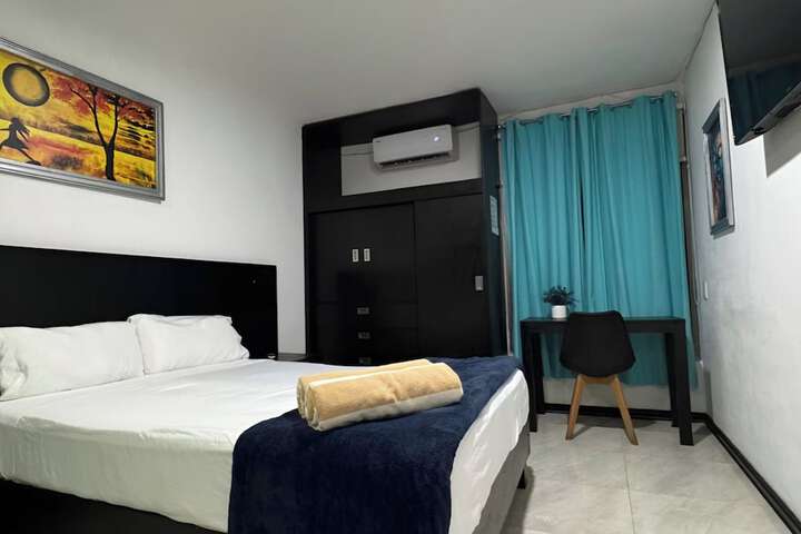Room 19 of 117