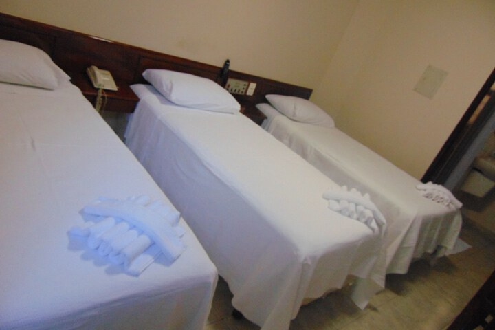 Room 15 of 23
